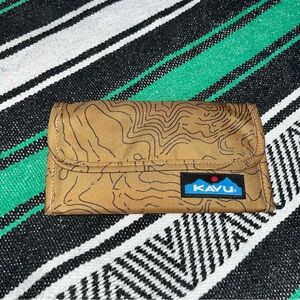 Kavu | Geographical Unisex Trifold Wallet Travel Organizer